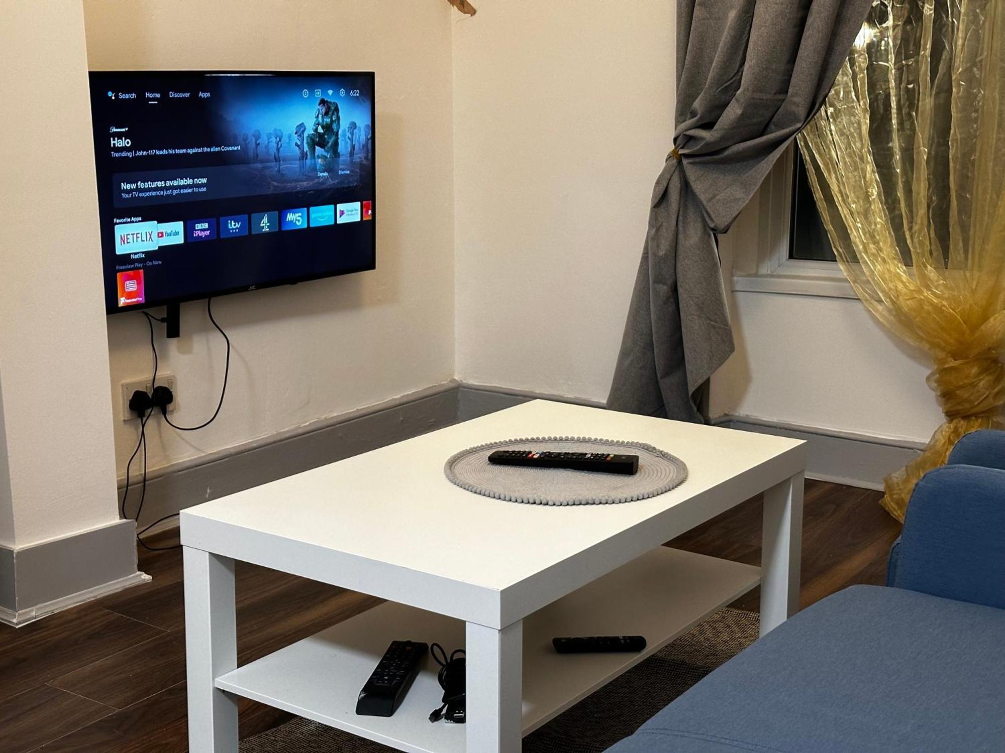Mileend 4 Large Master Bedroom Hospedagem domiciliar *