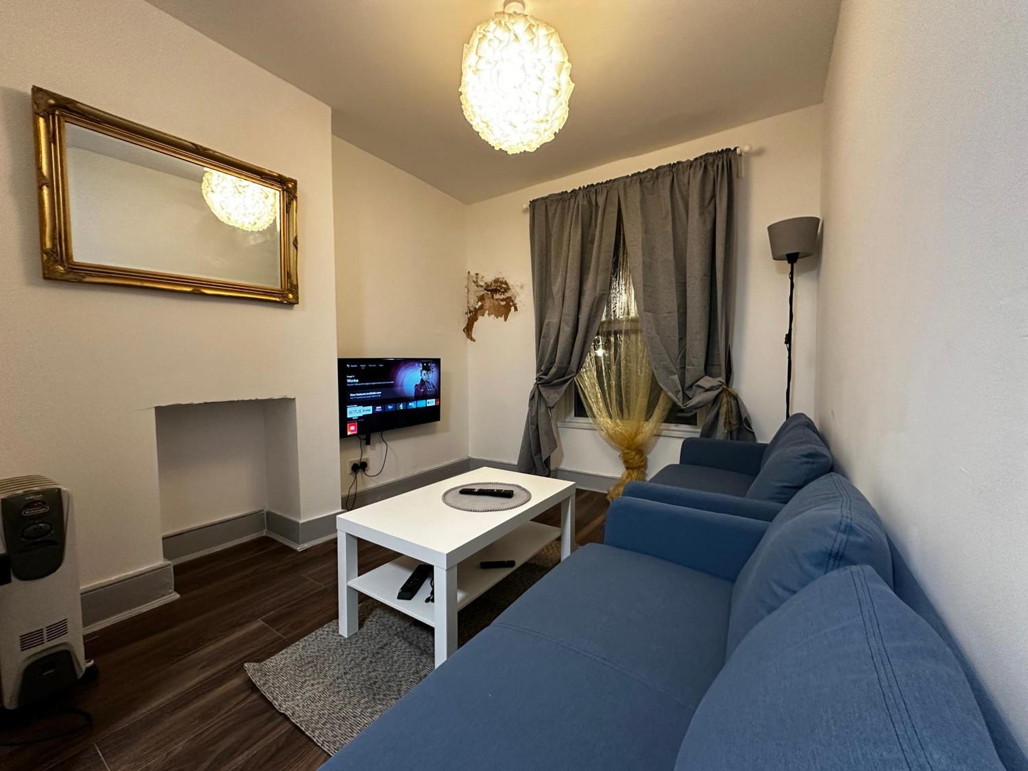 Mileend 4 Large Master Bedroom Hospedagem domiciliar