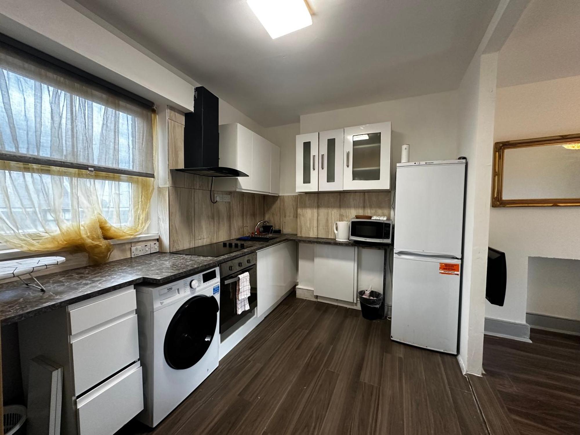 Hospedagem domiciliar Mileend 4 Large Master Bedroom *