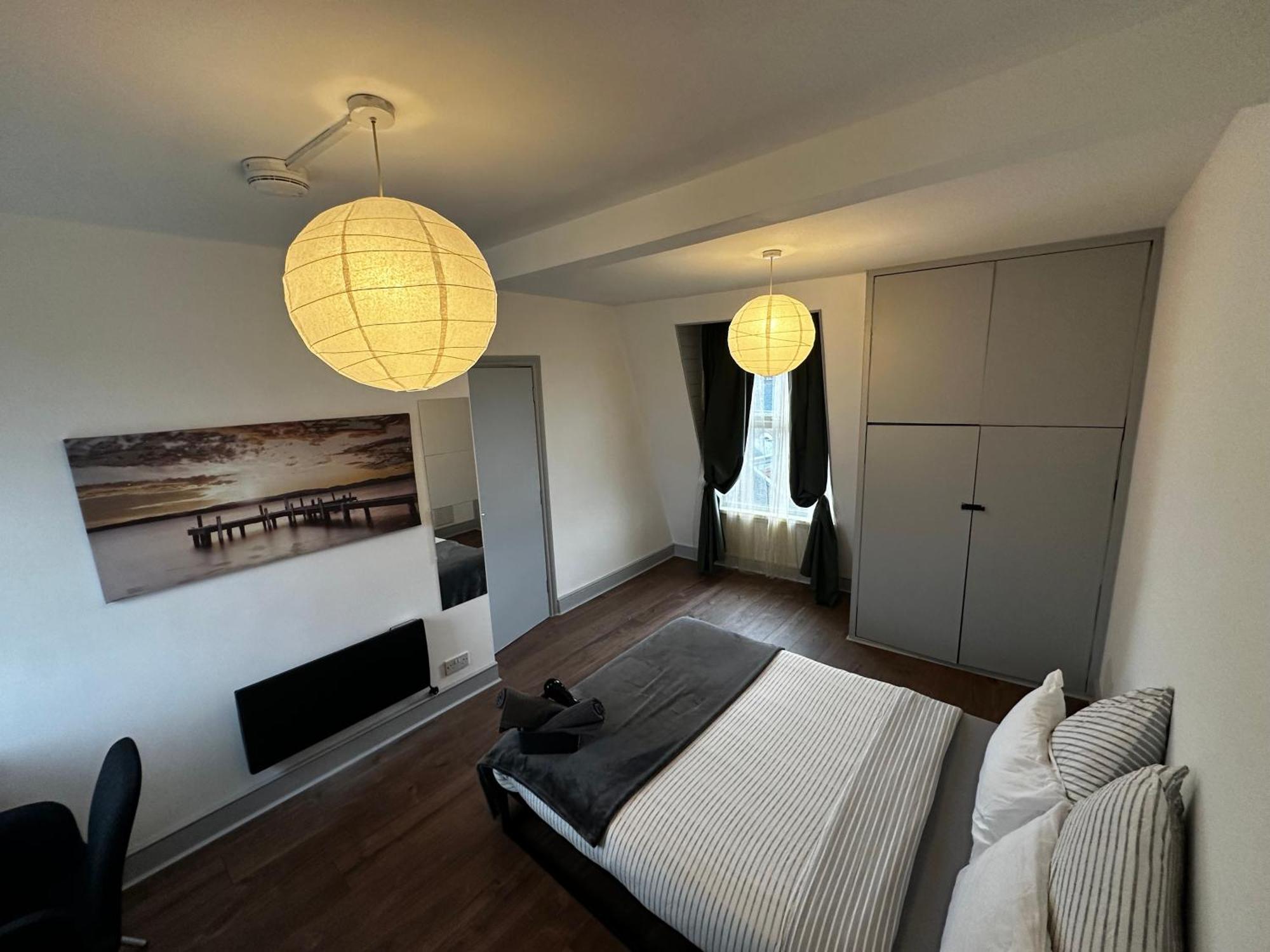 Mileend 4 Large Master Bedroom Hospedagem domiciliar *