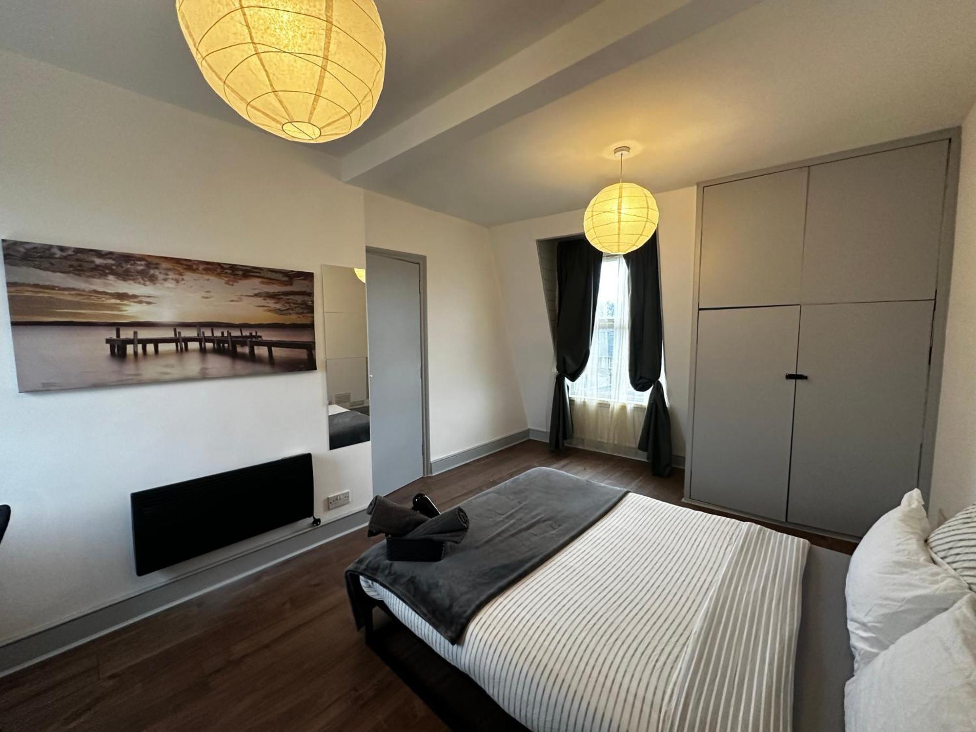 Mileend 4 Large Master Bedroom Hospedagem domiciliar Londres
